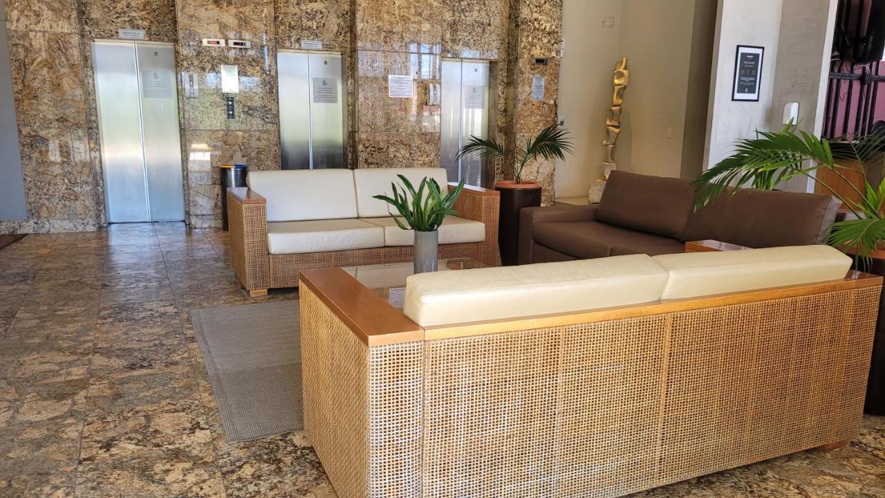 Plaza Ponta Negra Apartamento